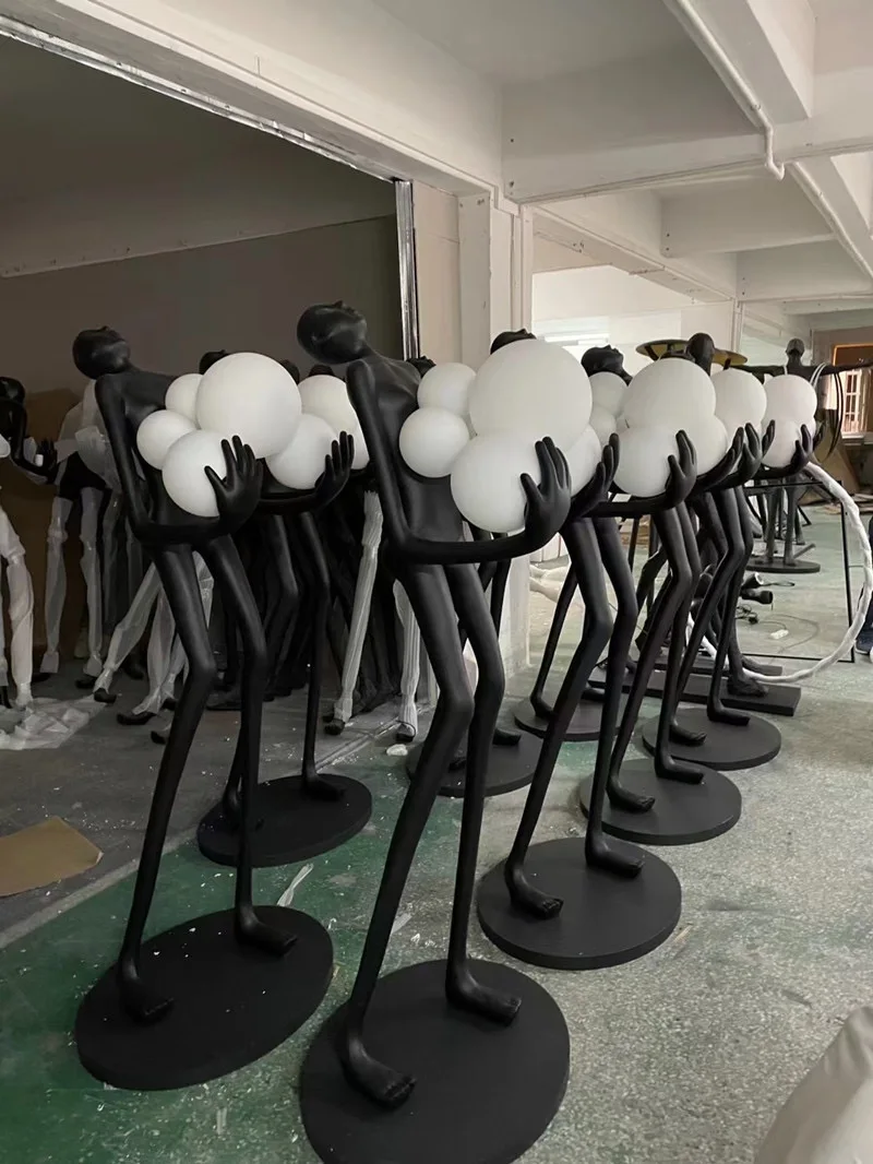 Luminária de Chão Humanoide Mo - Resin Art In Floor avaliação e preço